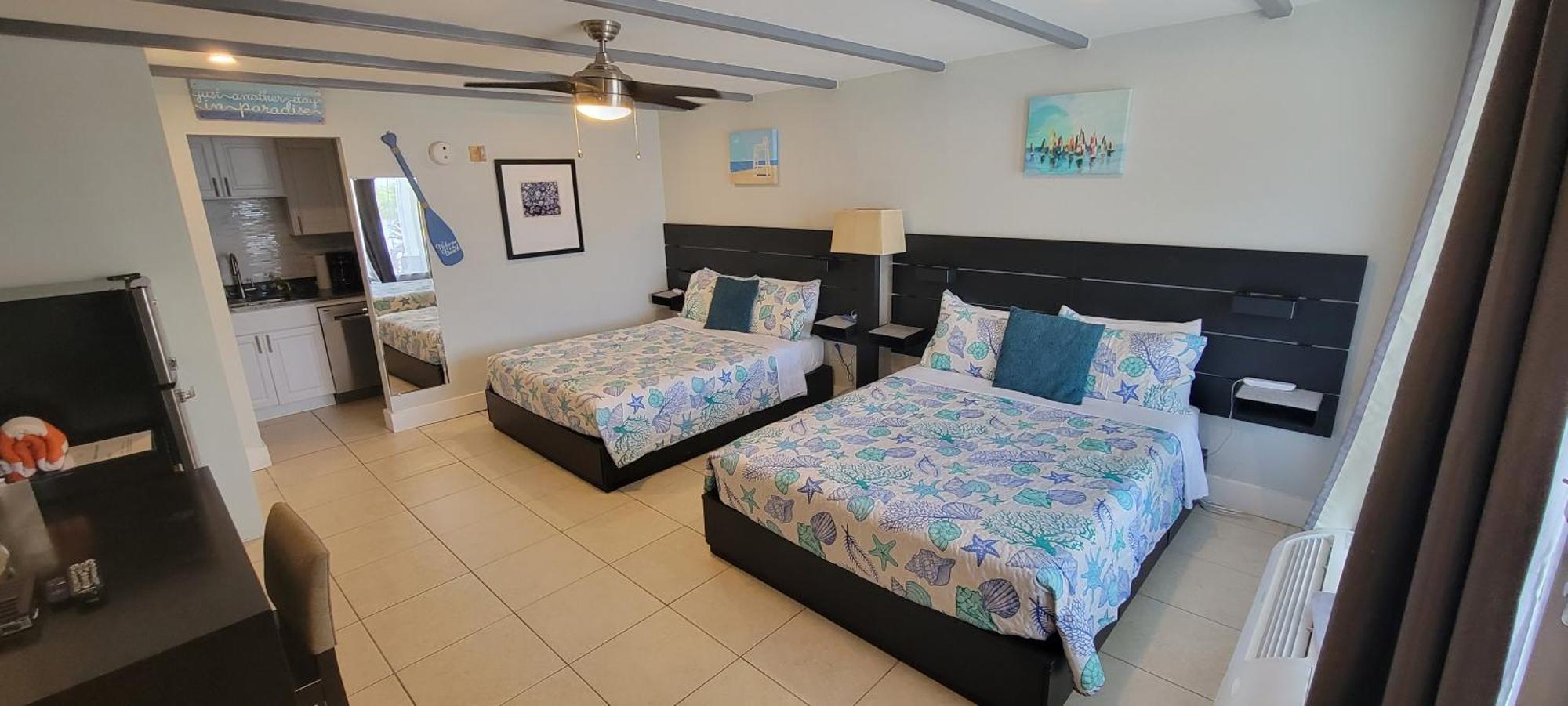River Delight,Studio109, Beach & Pool Steps Away + Wifi Ruskin Eksteriør billede